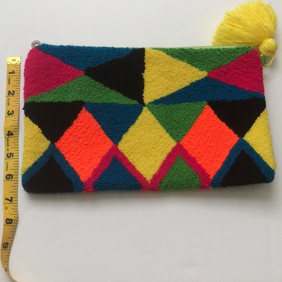 Authentic Colombian Wayuu Handmade Clutch - Picture 6 of 8